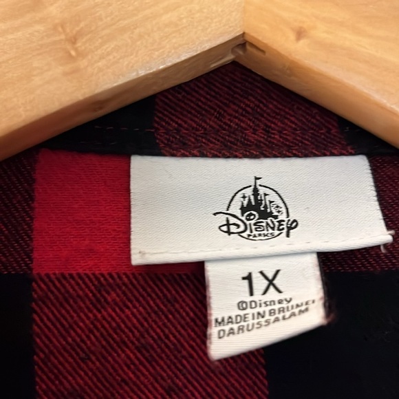 Disney Minnie Mouse red and blacked checked 2 pc. Pajama set. Size 1X - Picture 2 of 10